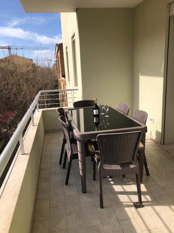Nuovissimo Appartamento Con Terrazza 알게로 외부 사진
